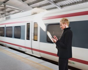 IR la trenuri: Ce înseamnă și ce servicii oferă